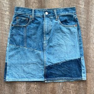 Levi’s Denim Skirt - SZ 26